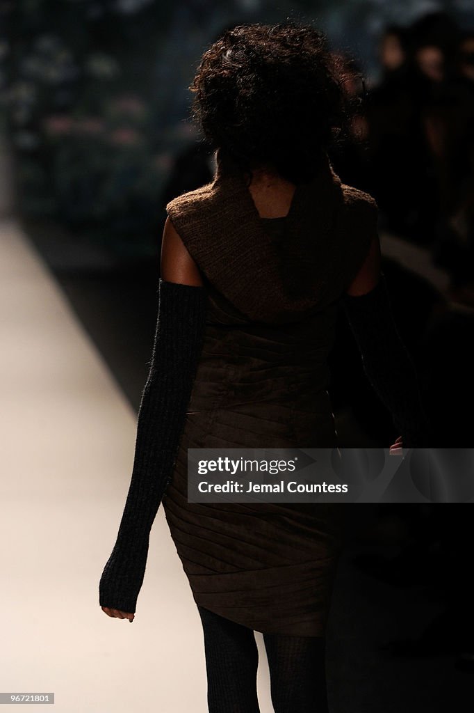 Tracy Reese - Runway - Fall 2010 MBFW