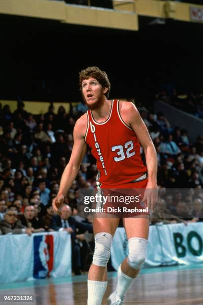 Bill Walton of the Portland Trail Blazers looks on during the game against the Boston Celtics circa 1978 at the Boston Garden in Boston,...