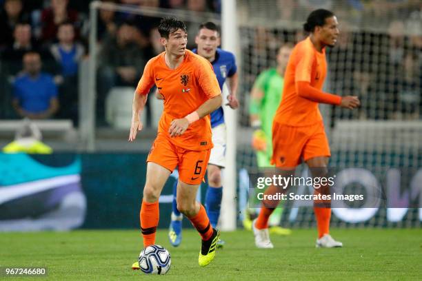 Marten de Roon of Holland during the International Friendly match between Italy v Holland at the Allianz Stadium on June 4, 2018 in Turin Italy