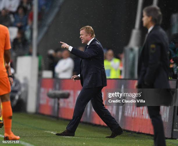 Head coach of Netherlands Ronald Koeman reacts during the International Friendly match between Italy and Netherlands at Allianz Stadium on June 4,...