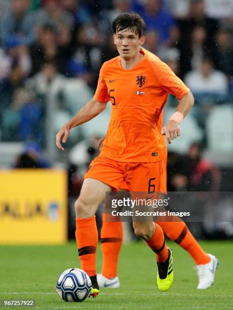 Marten de Roon of Holland during the International Friendly match between Italy v Holland at the Allianz Stadium on June 4, 2018 in Turin Italy