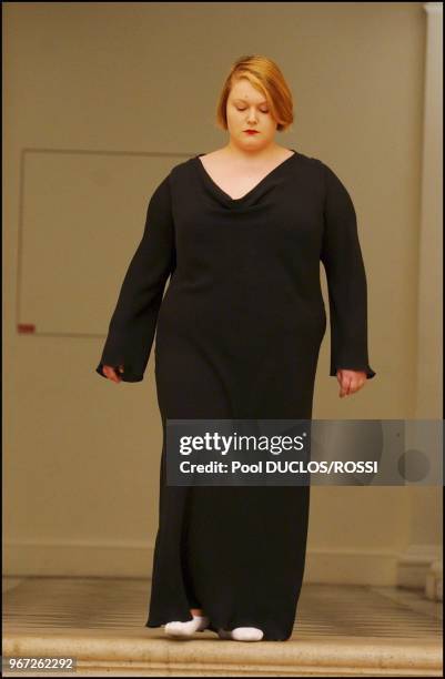 Adeline Andre Haute Couture spring-summer 2004 show.