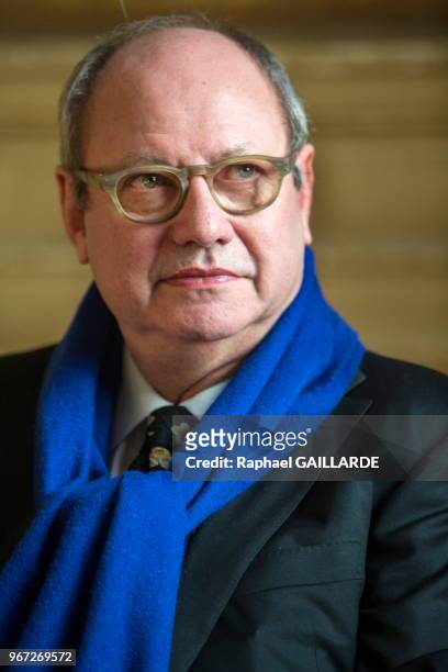 Portrait de Jérôme Deschamps, directeur de l'Opéra-Comique le 21 novembre 2014 au foyer de l'Opéra-Comique, Paris, France.