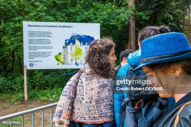 Installée au coeur du bois de Boulogne, la Fondation Goodplanet lancée par Yann Arthus-Bertrand propose chaque week-end des activités pédagogiques et...