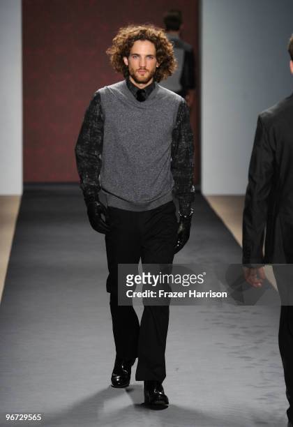 Model walks the runway at the Perry Ellis Fall 2010 Fashion Show during Mercedes-Benz Fashion Week at the Promenade at Bryant Park on February 15,...