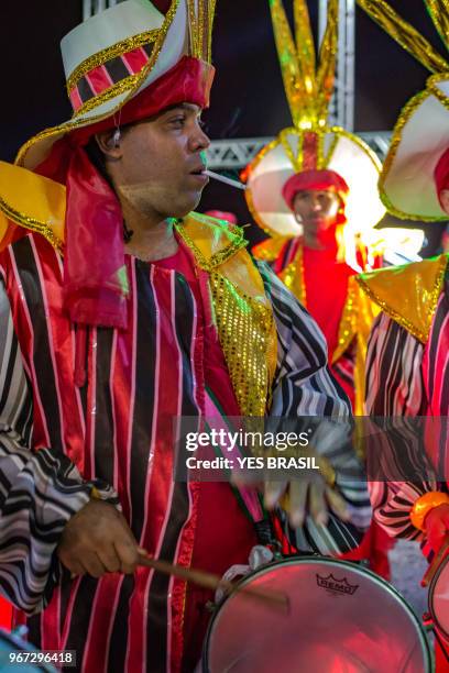 carnival - brazil - samba school battery - "surdo and repique" - surdo stock pictures, royalty-free photos & images