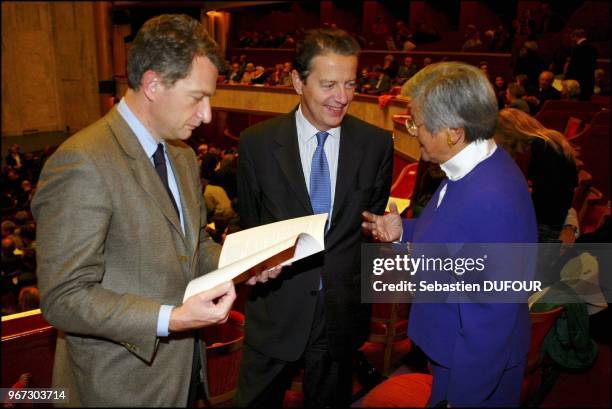 With French minister of justice Dominique Perben, French minister of Agriculture Herve Gamard and Miss Lejeune vice president of foundation.