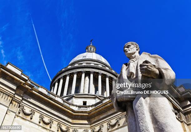 James Rouse Statue 254 Rousseau Statue Stock Photos, High-Res Pictures, and Images - Getty ...