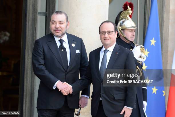 Le Président de la République François Hollande a reçu, le 17 février 2016, Sa Majesté Mohammed VI, Roi du Maroc, au Palais de l'Elysée, Paris,...