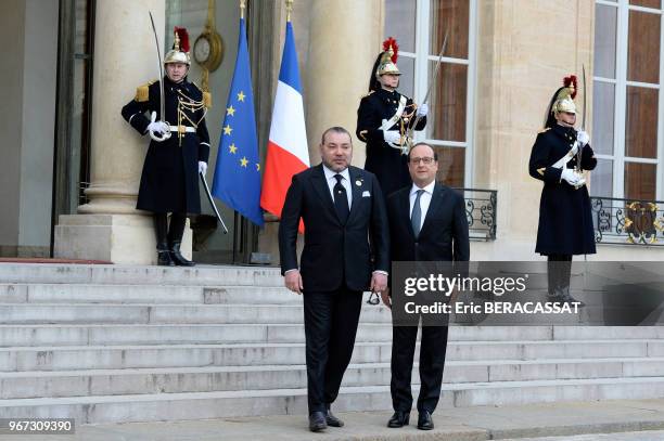 Le Président de la République François Hollande a reçu, le 17 février 2016, Sa Majesté Mohammed VI, Roi du Maroc, au Palais de l'Elysée, Paris,...