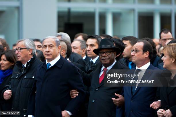 Le premier ministre israélien Benyamin Netanyahou, Jean Claude Juncker, le président malien Ibrahim Boubacar Keïta, le président François Hollande et...