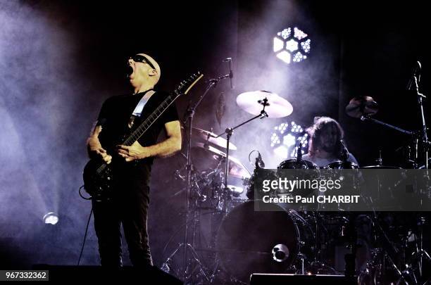 Le guitariste americain Joe Satriani en concert au Grand Rex le 24 septembrel 2015, Paris, France.