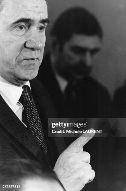 Andreï Gromyko, ministre des Affaires étrangères à une conférence de presse à l'ambassade d'URSS le 16 février 1974 à Paris, France.