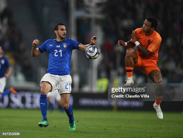 Davide Zappacosta of Italy in action during the International Friendly match between Italy and Netherlands at Allianz Stadium on June 4, 2018 in...