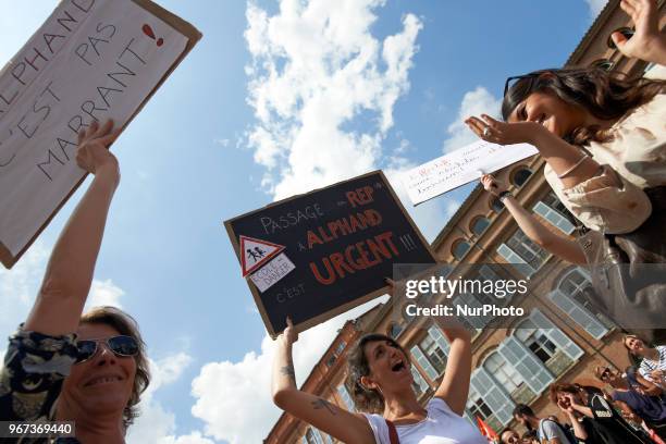 Teachers shouts slogans. Primary school teachers and parents'pupils gathered and demonstrated in front of the Prefecture of the Haute-Garonne as they...