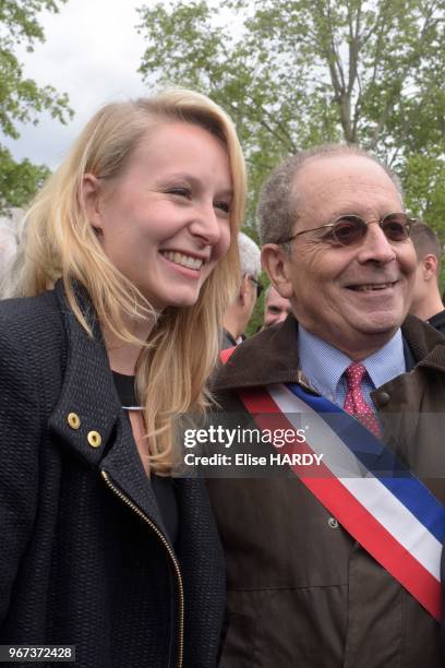 La députée 'Front National' Marion Maréchal Le Pen lors de la manifestation des policiers contre la haine 'anti flics' le 18 mai 2016, Place de la...