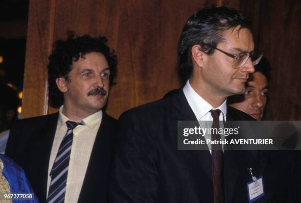 Jean-Christophe Mitterrand et Jean-Louis Bianco le 14 novembre 1986 à Lomé, Togo.