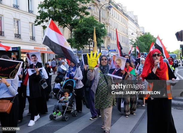 Manifestation du Collectif De?mocratie en Egypte CODE Egypte contre le pouvoir en place et pour le retour de Mohamed Morsi le 30 mai 2015, Paris,...