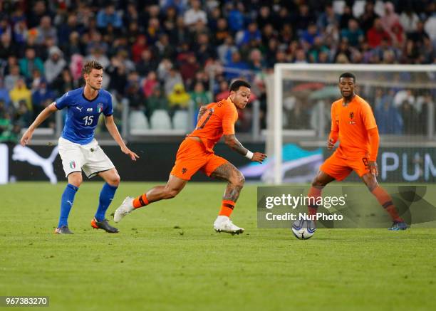 Menphis Depay during the International Friendly match between Italy v Holland at the Allianz Stadium on June 4, 2018 in Turin, Italy. .