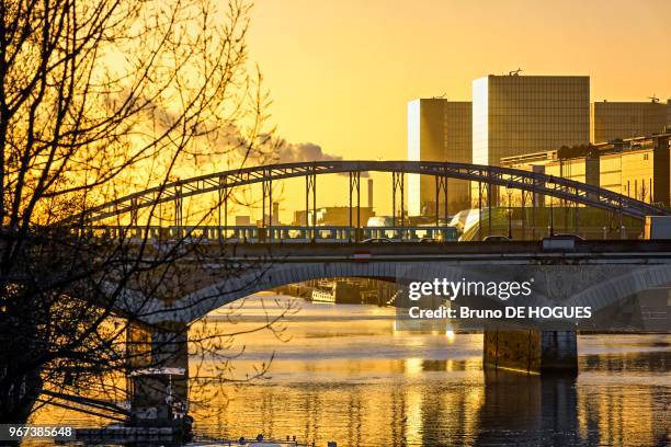 Pont d'Austerlitz et Bibliothèque Nationale de France François Mitterand.