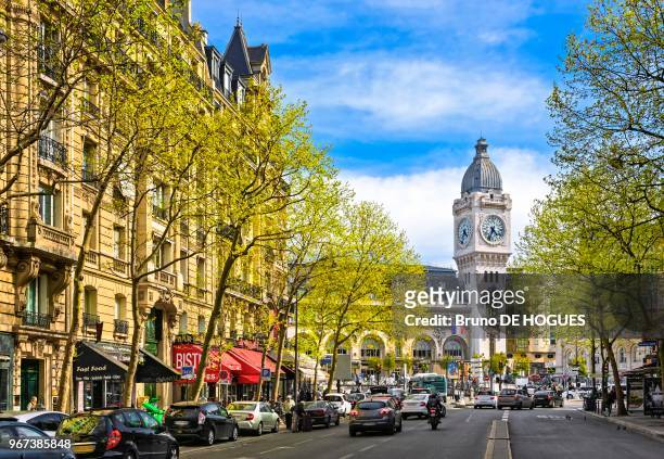 Gare de Lyon avec sa Tour de l'Horloge, 20 avril 2016, Paris, France.