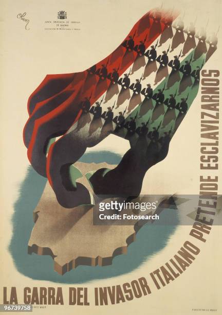 Poster from the Spanish Civil War, issued by the Junta Delegada de Defensa de Madrid, with the caption 'La Garra del Invasor Italiano Pretende...