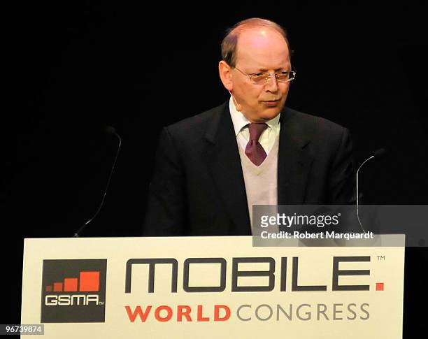 Alcatel-Lucent CEO Ben Verwaayen attends the Mobile World Congress on February 16, 2010 in Barcelona, Spain.