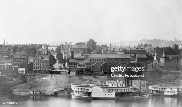 Daguerreotype image of a steamboat on the Cincinnati waterfront in Cincinnati, Ohio, USA, 1848. .