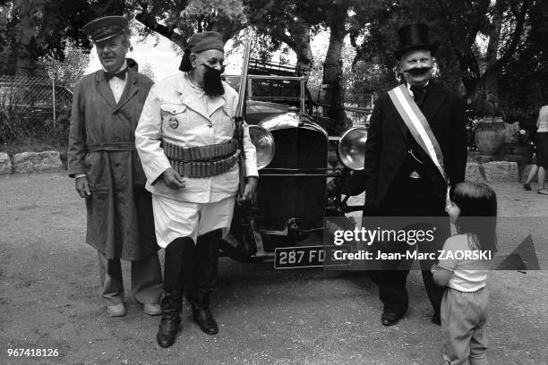 Tartarin de Tarascon, le héros du roman d'Alphonse Daudet mis à l'honneur lors des fêtes de la Tarasque, fêtes traditionnelles du dernier week end de...