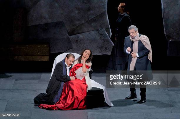 La soprano albanaise Ermonela Jaho , le ténor italien Francesco Meli , le ténor espagnol Placido Domingo et et Anne-Marguerite Werster dans « La...