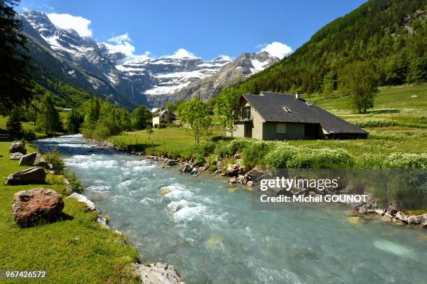 Torrent descendant du cirque devenant le Gave de Gavarnie ou Gave de Pau.