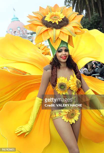 Flower" woman takes part in the parade of the 126th Nice carnival, on February 13, 2010 in Nice, southeastern France. The 126th Nice Carnival taking...