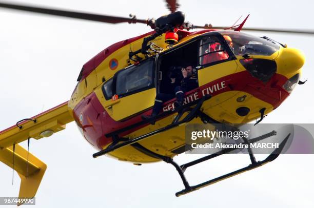 Helicoptere de la Securite Civile filme le lieu du drame.