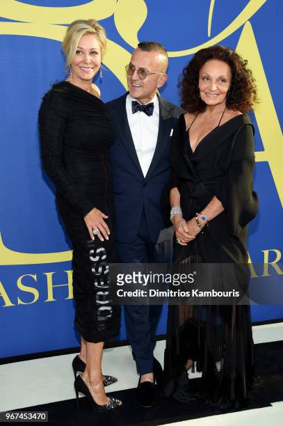 Nadja Swarovski, Diane von Furstenberg, and Steven Kolb attend the 2018 CFDA Fashion Awards at Brooklyn Museum on June 4, 2018 in New York City.