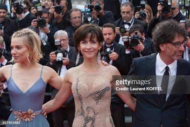 Sienna Miller, Sophie Marceau et Joel Coen lors de la première du film 'La glace et le ciel' et de la cérémonie de clôture du 68eme Festival du Film...
