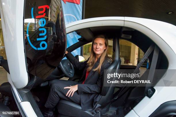 Marie Bolloré , directrice générale des applications mobilité électrique 'Blue Solutions' du Groupe Bolloré, en visite à Lyon à l'occasion des 3 ans...