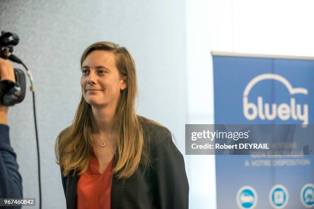 Marie Bolloré , directrice générale des applications mobilité électrique 'Blue Solutions' du Groupe Bolloré, en visite à Lyon à l'occasion des 3 ans...