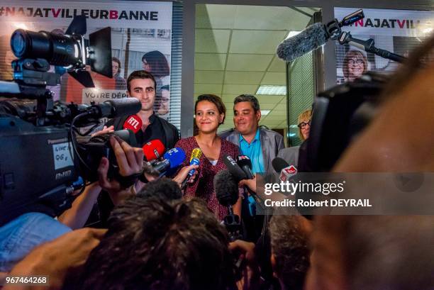 Najat Vallaud-Belkacem se rend à la permanence du Parti socialiste de Villeurbanne après sa défaite à l'élection législative de la 6ème...