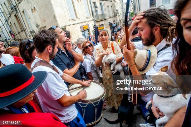 Défilé traditionnel en l'honneur de Saint-Roch patron de la ville, le 16 aout 2015 à Montpellier, France. La céremonie se termine par le partage de...