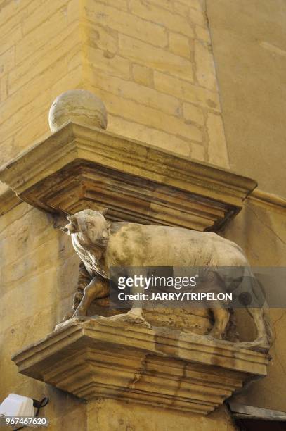 The old town, Saint Jean district, Boeuf street with statue of a bull, Lyon, Rhone 69 department, Rhone-Alpes region, France.