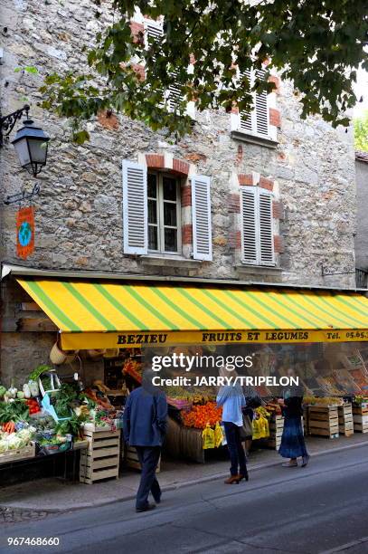 Fruits and vegetables shop located on Place Barthal, Figeac, Lot, Midi-Pyrénées, France.