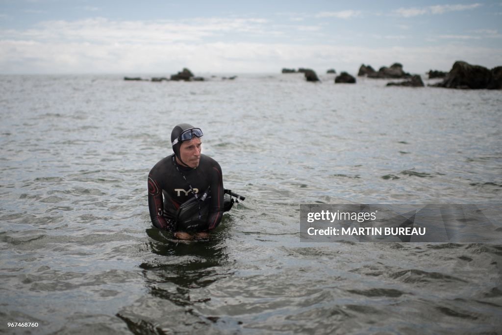 TOPSHOT-JAPAN-SWIM-PACIFIC-RECORD-ENVIRONMENT