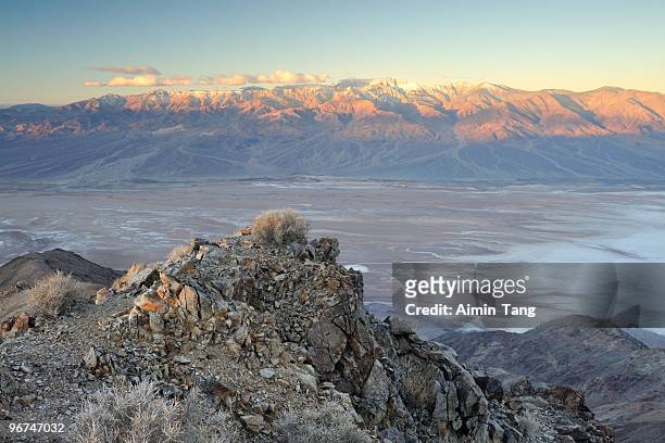 dantes view at sunrise, usa - panamint range stock pictures, royalty-free photos & images