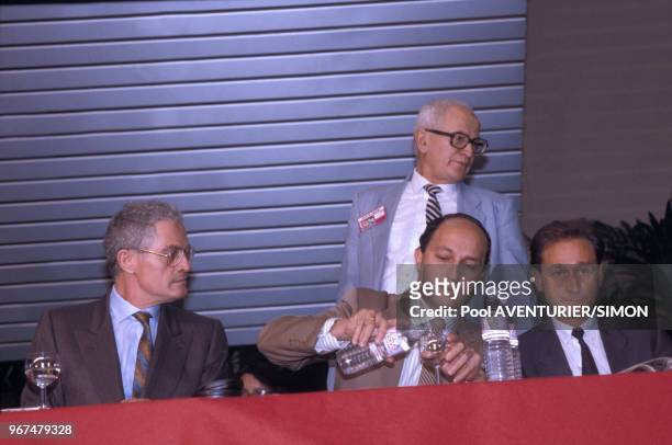 Lionel Jospin, Laurent Fabius et Bertrand Delanoe lors du congrès du Parti Socialiste à Toulouse le 13 octobre 1985, France.