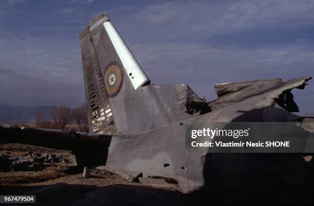 Vestiges d'avion de l'armée soviétique dans la province de Khost, Afghanistan.