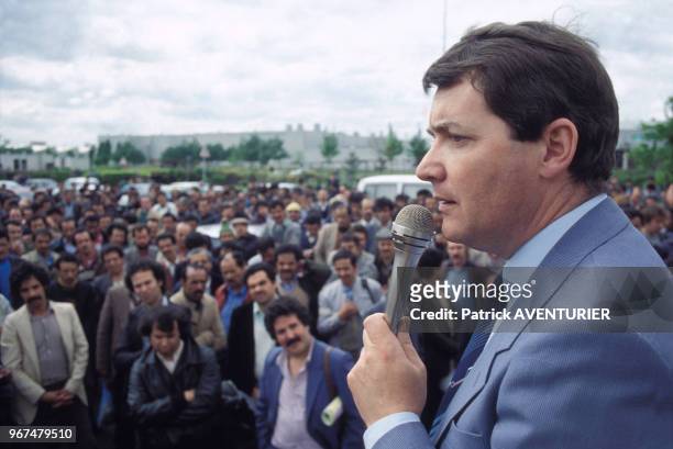Meeting d'André Sainjon à l'usine Citroen d'Aulnay le 23 mai 1984, France.