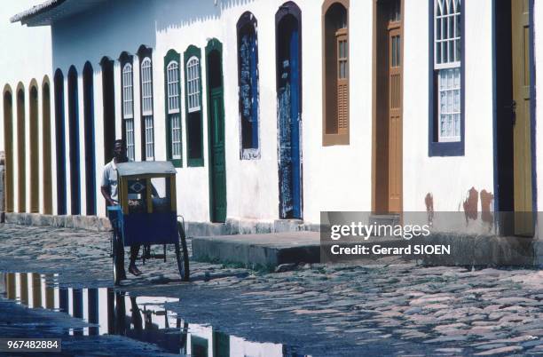 Brésil, état Rio de Janeiro, ambiance ruelle de Paraty et son architecture coloniale//Brazil, Rio de Janeiro state, Paraty lane atmosphere and its...