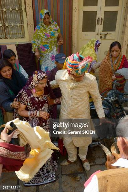 Inde, Rajasthan, region du Marwar, Jaisalmer, ceremonie de mariage a l'interieur de la citadelle. India, Rajasthan, Marwar region, Jaisalmer, wedding...