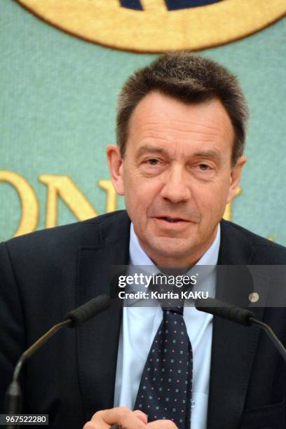 Peter Maurer, président du Comité international de la Croix-Rouge lors d'une conférence de presse le 13 février 2015 au Japan National Press Club,...