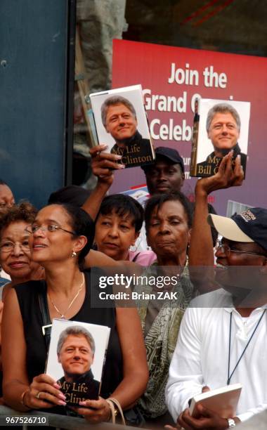 Former U.S. President Bill Clinton book signing in Harlem. Fans lined up hoping to spend a few minutes face time with their idol. Clinton's memoir...